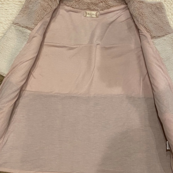 Altard State Faux Fur Vest - Picture 6 of 11